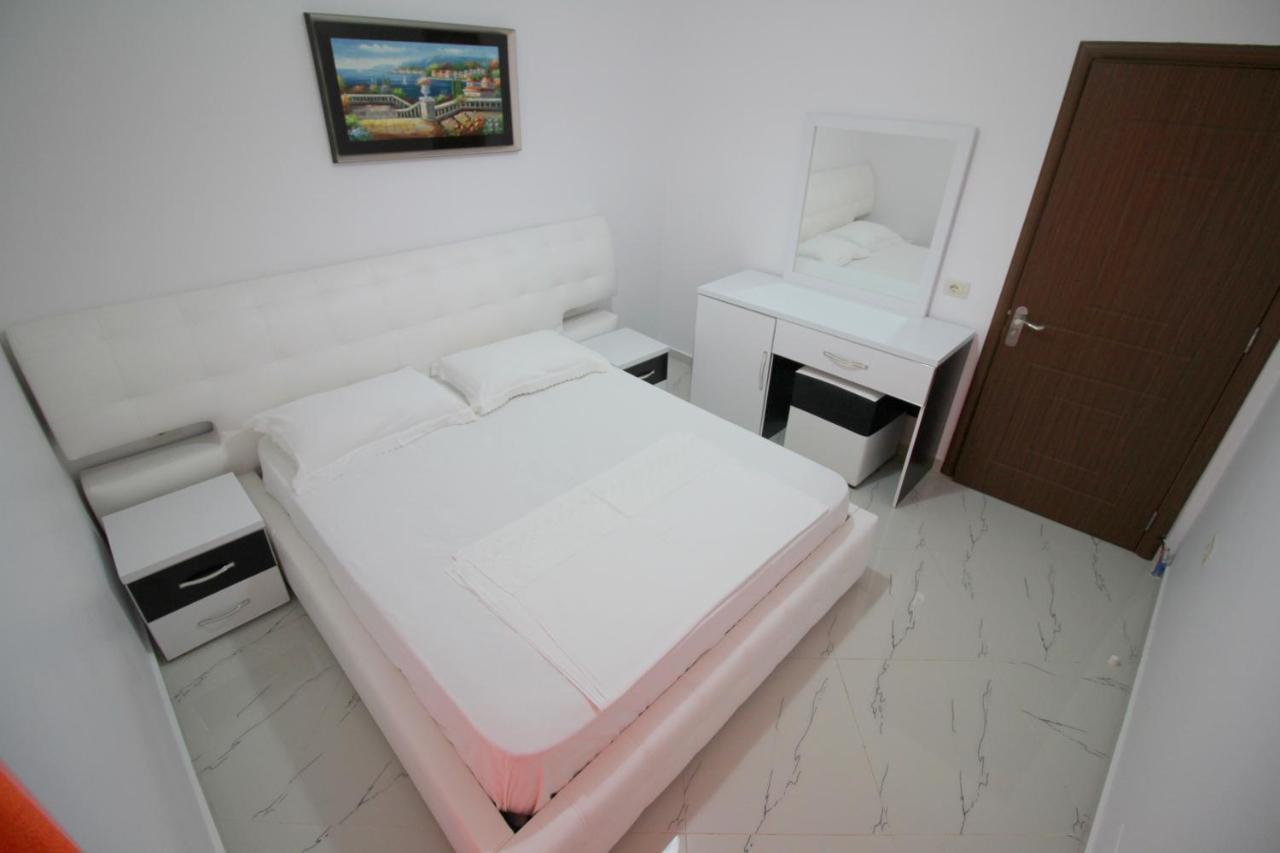 Apartament Klajdi Saranda